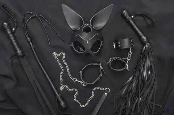 Experiencias con Jaulas de Pene en el BDSM