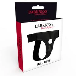 arnes universal con agujero strapon darkness - detalle 2