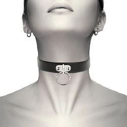 collar cuero con anilla de enganche coquette