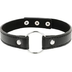 collar cuero vegano con anilla coquette - detalle 3