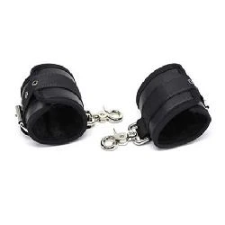 esposas de cuero mosqueton grande negro