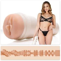 Masturbador vagina en lata mia malkova